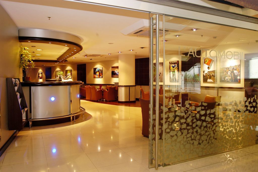 Hotel Tropical Escaldes Buitenkant foto